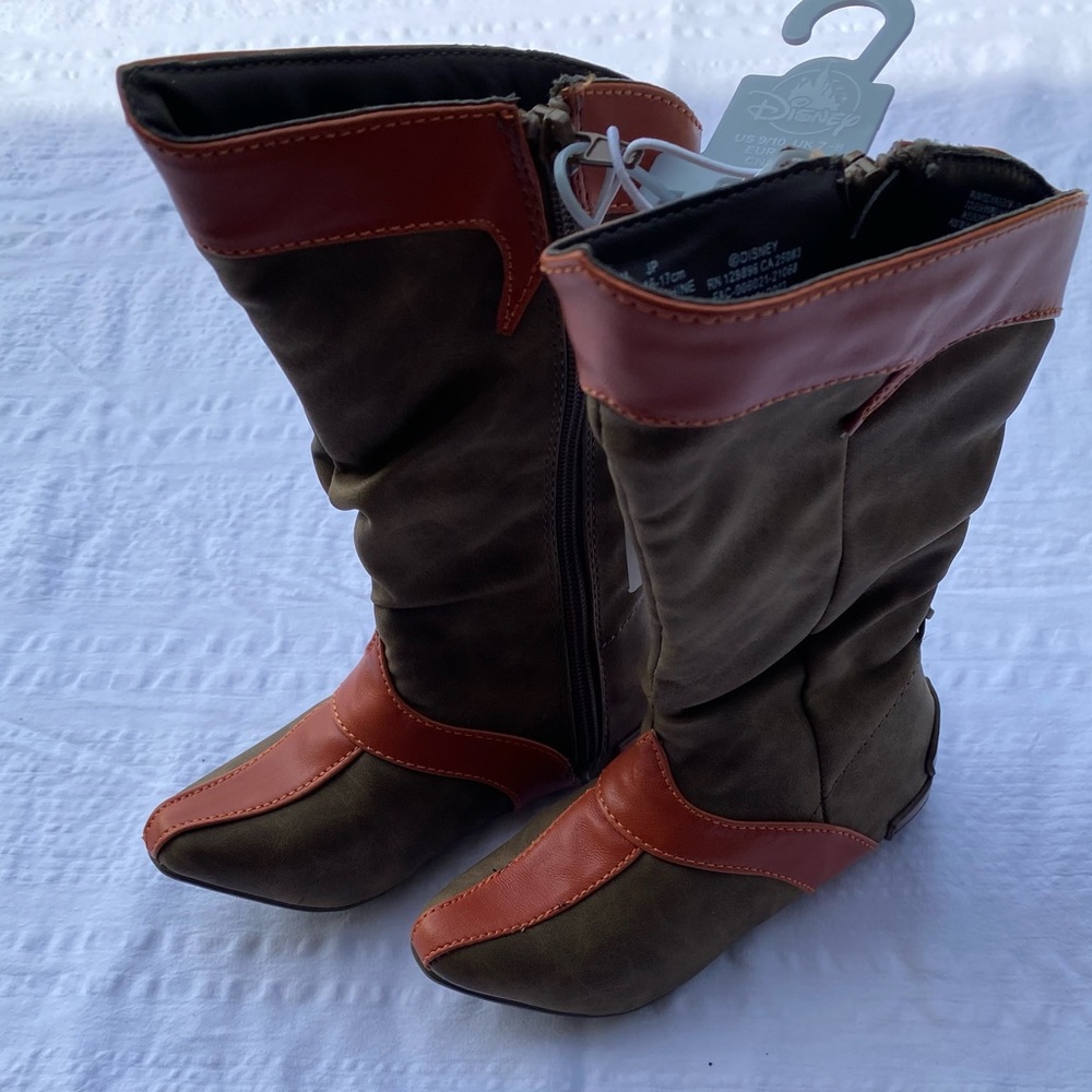 Disney Raya dress up boots